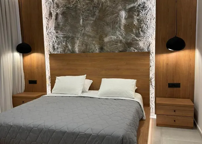 Central hotel: Rafael Hotel-Adults Only